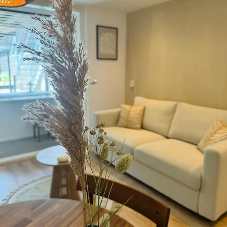 Souterrain Galenstraat - New Apartment
